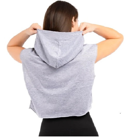 Blusa hoddie deportiva para dama.